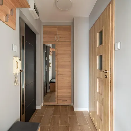 Bemowo Lazurowa Chic By Bookinghost *