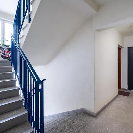 Bemowo Lazurowa Chic By Bookinghost *